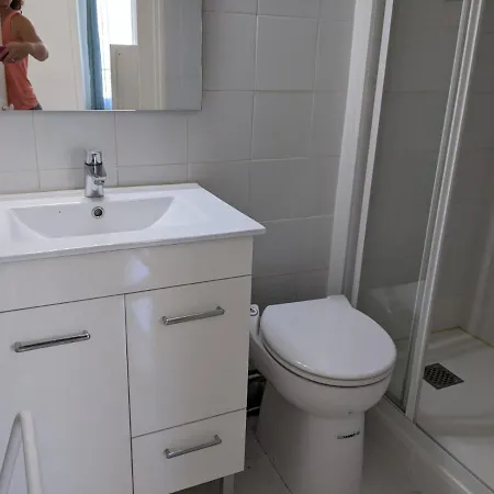 - T2 Hyper Centre Et 