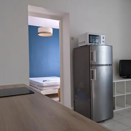 - T2 Hyper Centre Et 